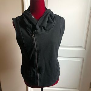 Converse Black Full Zip Sleeveless Sweatshirt XL